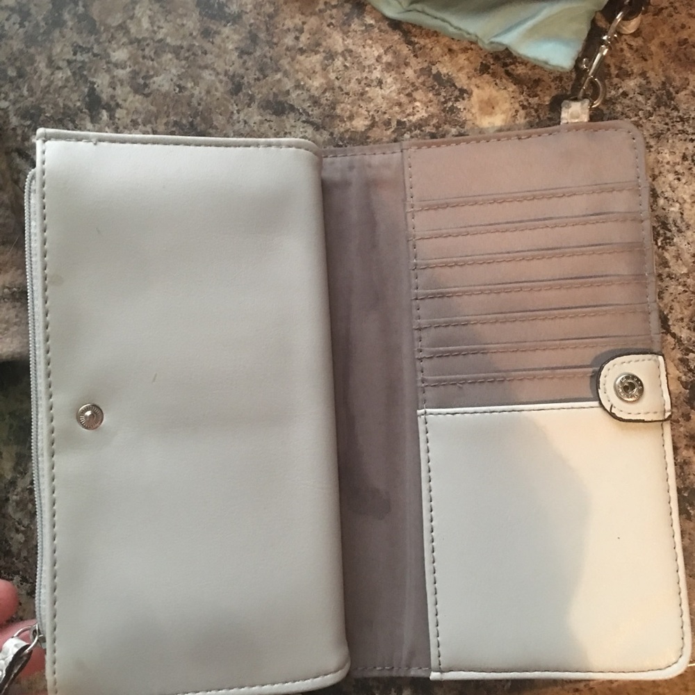 Wallet - Picture 3 of 3